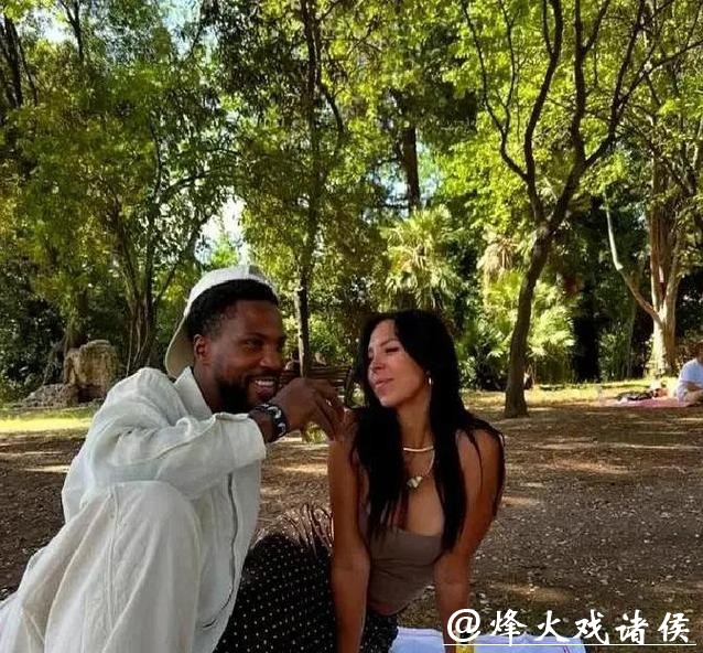 健身网红女友生日,马利克·比斯利深情表白,或将加盟CBA成为顶级外援 健身网红女友生日,马利克·比斯利深情表白,或将加盟CBA成为顶级外援